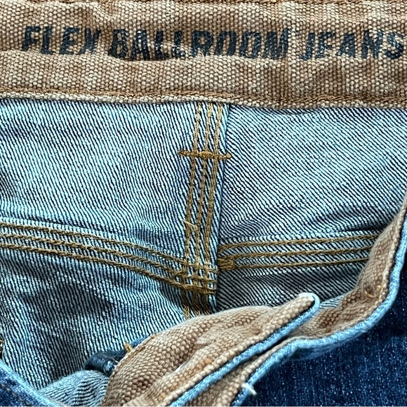 DULUTH Trading Co Jeans Size 42x28 - Picture 9 of 9